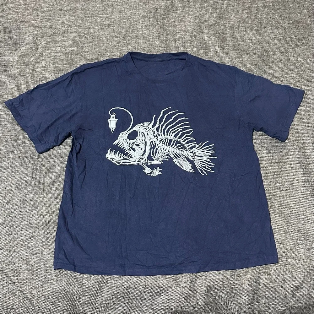 Unbranded Men's XL Anglerfish Skeleton Shirt - Picture 1 of 7
